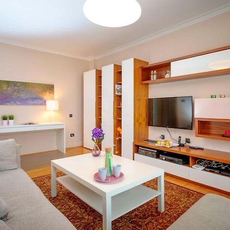 Green Apartment - Top Location, Near City Center! София Екстериор снимка