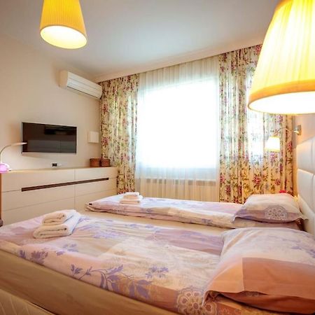 Green Apartment - Top Location, Near City Center! София Екстериор снимка