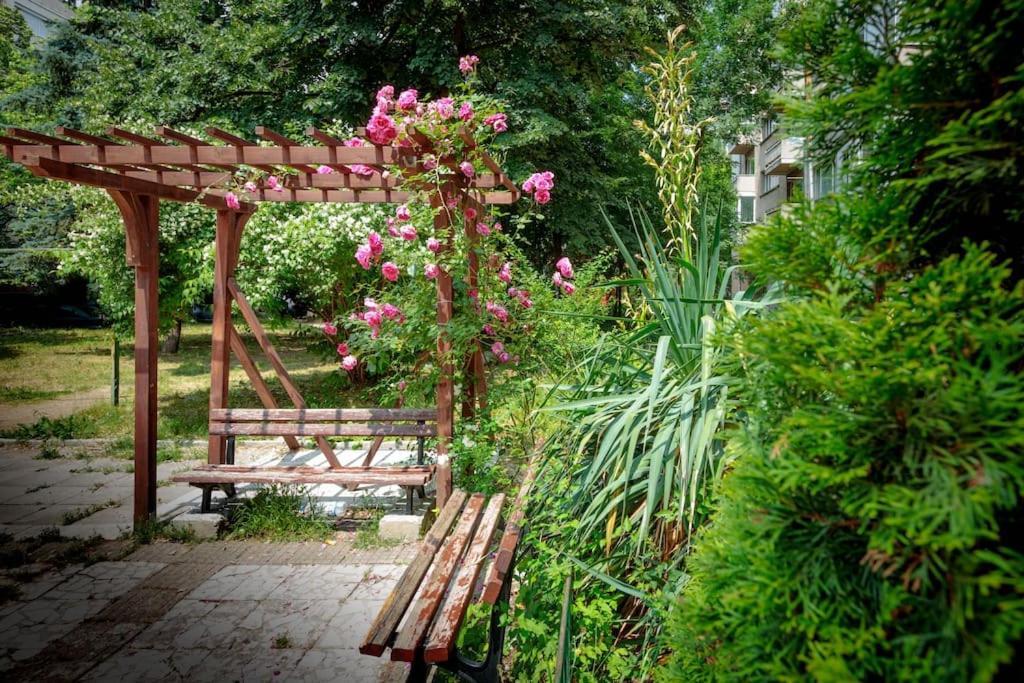 Green Apartment - Top Location, Near City Center! София Екстериор снимка